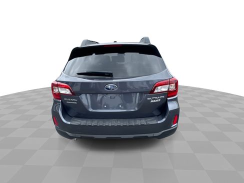 Used 2015 Subaru Outback 2.5i Limited AWD/4WD image 7