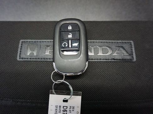 Used 2024 Honda Pilot Elite image 20