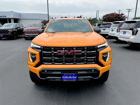 New 2025 GMC Canyon AT4 w/ Nightfall Edition image 24