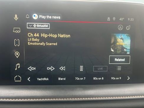 Used 2023 GMC Yukon AT4 w/ AT4 Premium Plus Package image 21