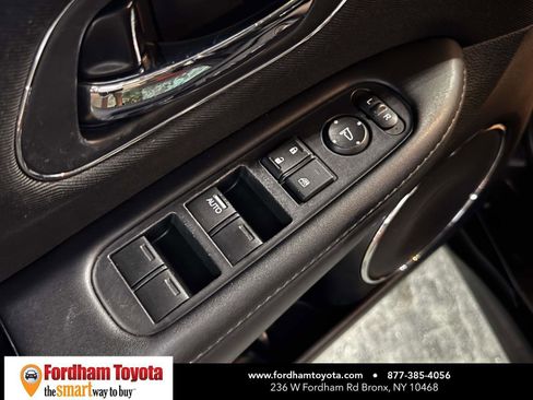 Used 2018 Honda HR-V EX image 16