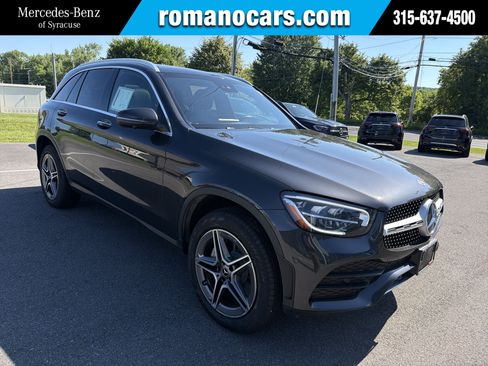 Used 2022 Mercedes-Benz GLC 300 4MATIC image 1