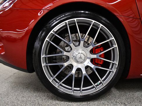 Used 2020 Mercedes-Benz AMG GT C image 26