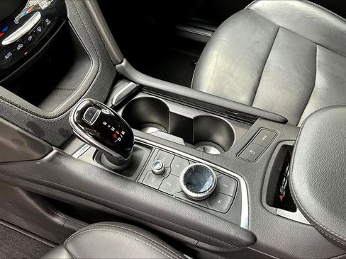 Used 2021 Cadillac XT5 Premium Luxury image 15