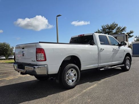 Used 2022 RAM 3500 Big Horn AWD/4WD image 6