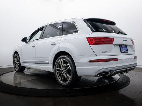 Used 2017 Audi Q7 3.0T Premium Plus w/ Premium Plus Package image 5