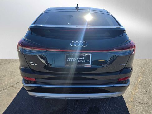 Used 2025 Audi Q4 e-tron Prestige w/ Cold Weather Package image 4