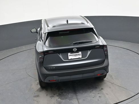 New 2026 Nissan Kicks S image 19