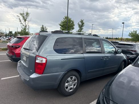Used 2008 Kia Sedona LX FWD image 7