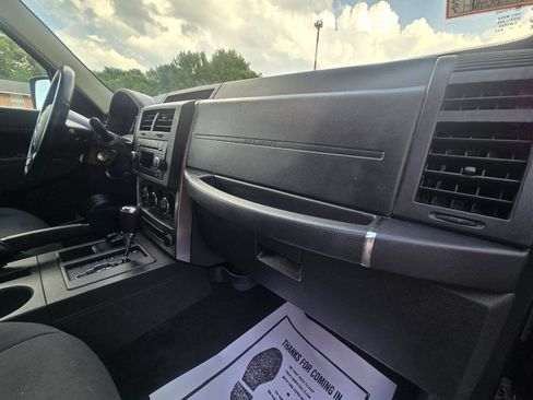 Used 2011 Jeep Liberty Sport w/ Popular Equipment Group AWD/4WD image 25