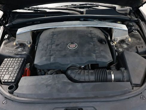 Used 2011 Cadillac CTS Coupe RWD image 46