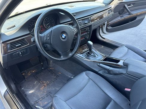 Used 2006 BMW 325i Sedan RWD image 23
