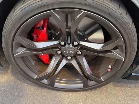 Used 2022 Chevrolet Camaro SS image 16