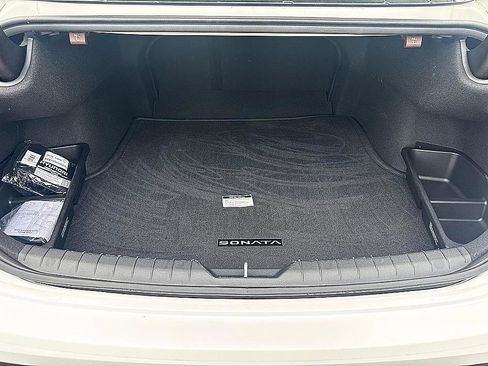 Certified 2025 Hyundai Sonata SEL FWD image 24
