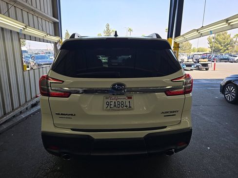 Used 2023 Subaru Ascent Limited w/ Technology Package AWD/4WD image 5