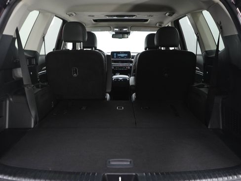 Used 2022 Kia Telluride EX w/ EX Premium Package AWD/4WD image 22