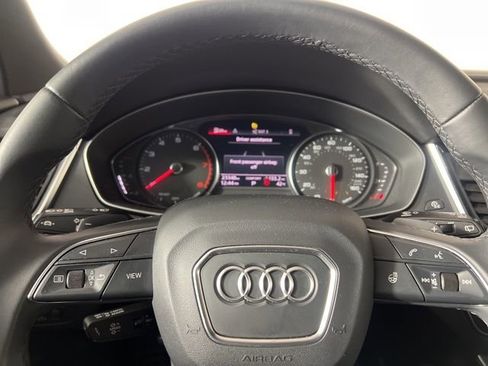 Certified 2023 Audi Q5 2.0T Premium w/ Convenience Package image 22