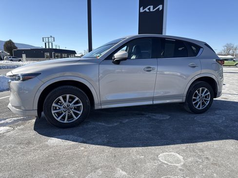 Used 2025 MAZDA CX-5 AWD 2.5 S w/ Select Package image 7