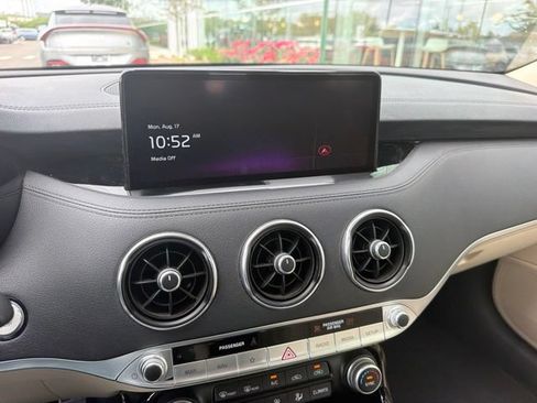 Used 2022 Kia Stinger GT-Line w/ Sun & Sound Package AWD/4WD image 25