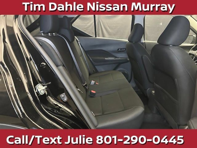 Used 2025 Nissan Kicks Play S FWD image 18
