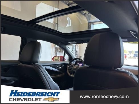 Used 2024 Chevrolet Blazer EV LT AWD/4WD image 33