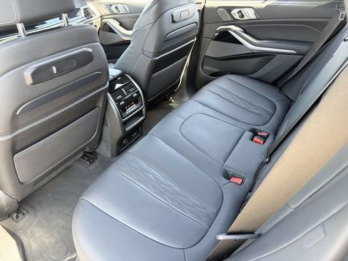 Used 2024 BMW X5 M60i AWD/4WD image 17