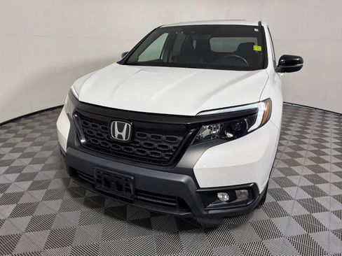 Used 2020 Honda Passport EX-L image 2