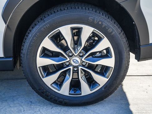 Certified 2023 Subaru Outback Limited image 12