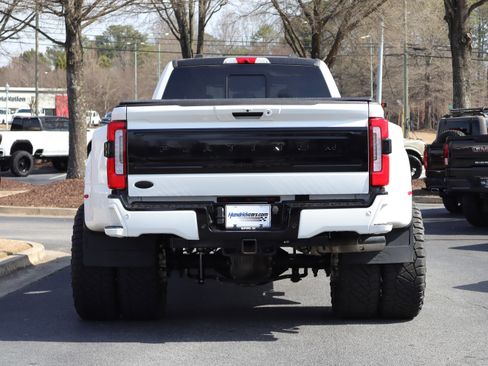 Used 2024 Ford F450 Platinum image 45