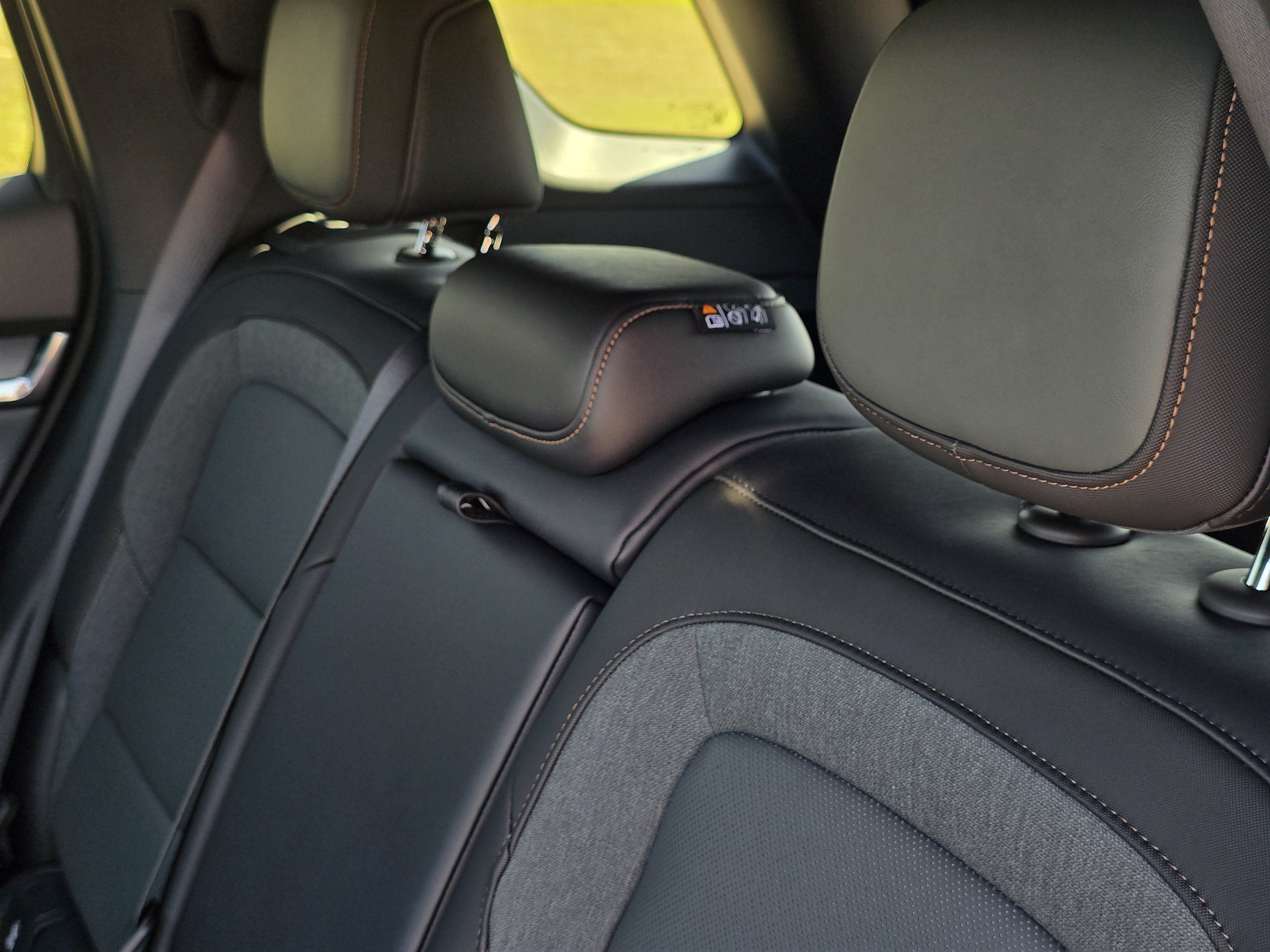 New 2027 GMC Terrain AT4 w/ Technology Package II AWD/4WD image 20