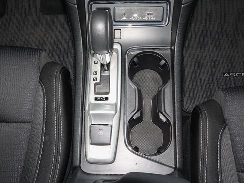 Used 2025 Subaru Ascent Premium AWD/4WD image 20