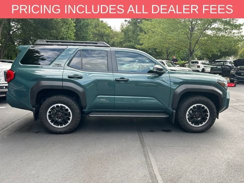 Certified 2026 Toyota 4Runner TRD Off-Road Premium AWD/4WD image 8