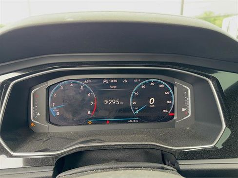 Used 2024 Volkswagen Jetta GLI Autobahn FWD image 5
