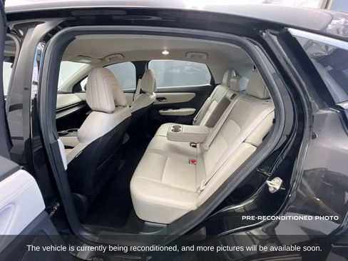 Used 2023 Nissan Ariya FWD image 12