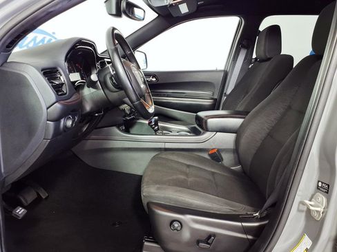 Used 2023 Dodge Durango GT RWD image 7