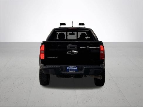 Used 2020 Chevrolet Colorado ZR2 w/ ZR2 Midnight Special Edition AWD/4WD image 11