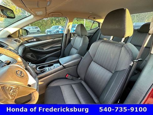 Used 2017 Nissan Maxima 3.5 S image 16