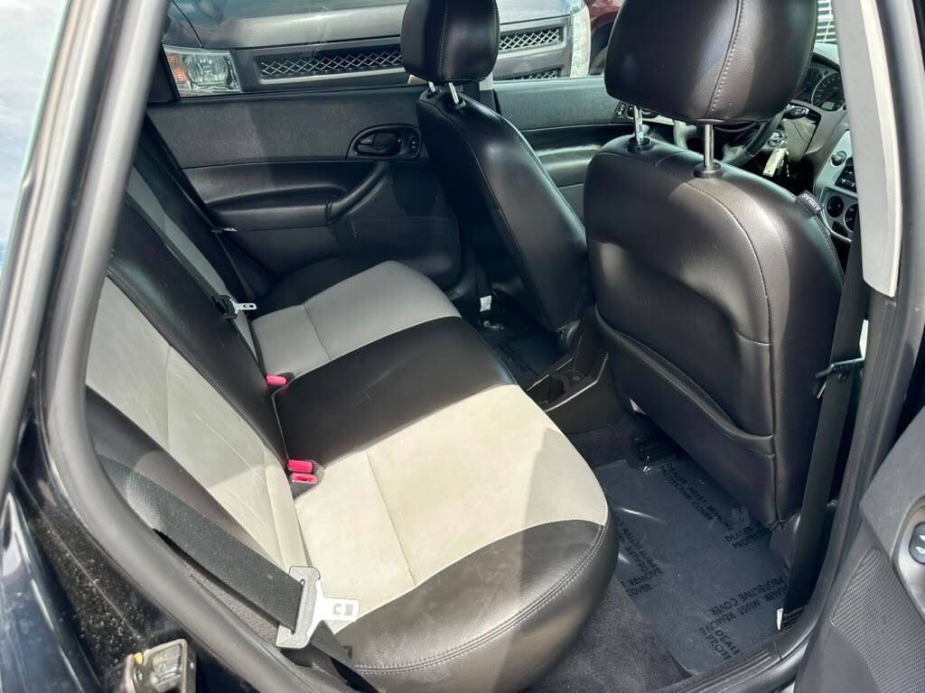 Used 2007 Ford Focus SES FWD image 18