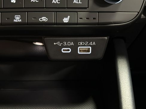 New 2026 Subaru Outback Premium image 31