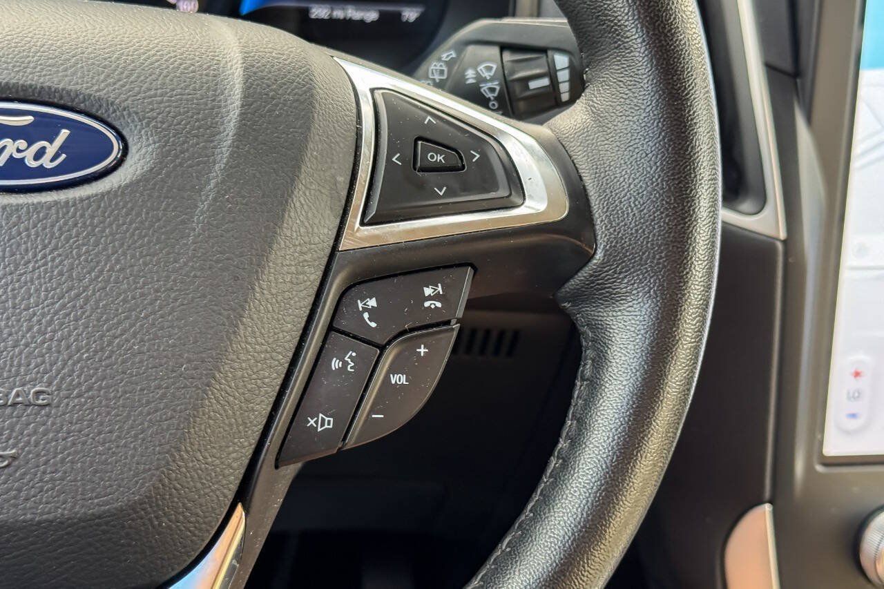 Used 2024 Ford Edge SEL w/ Convenience Package AWD/4WD image 29