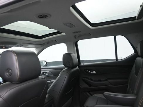 Used 2019 Chevrolet Traverse Premier w/ Redline Edition FWD image 7