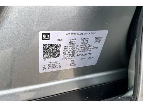 Used 2025 Buick Enclave Preferred AWD/4WD image 18