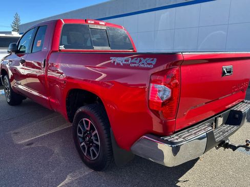 Used 2016 Toyota Tundra SR5 image 4