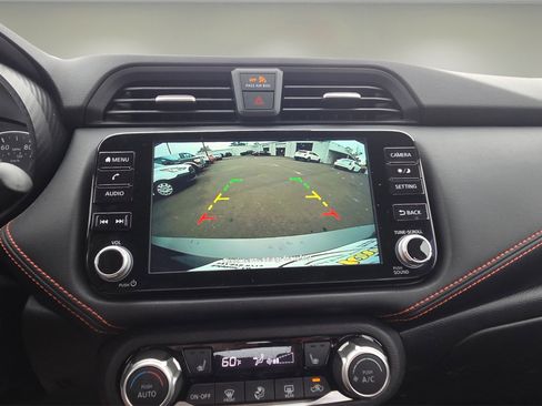 Used 2023 Nissan Versa SR w/ Trunk Package image 30