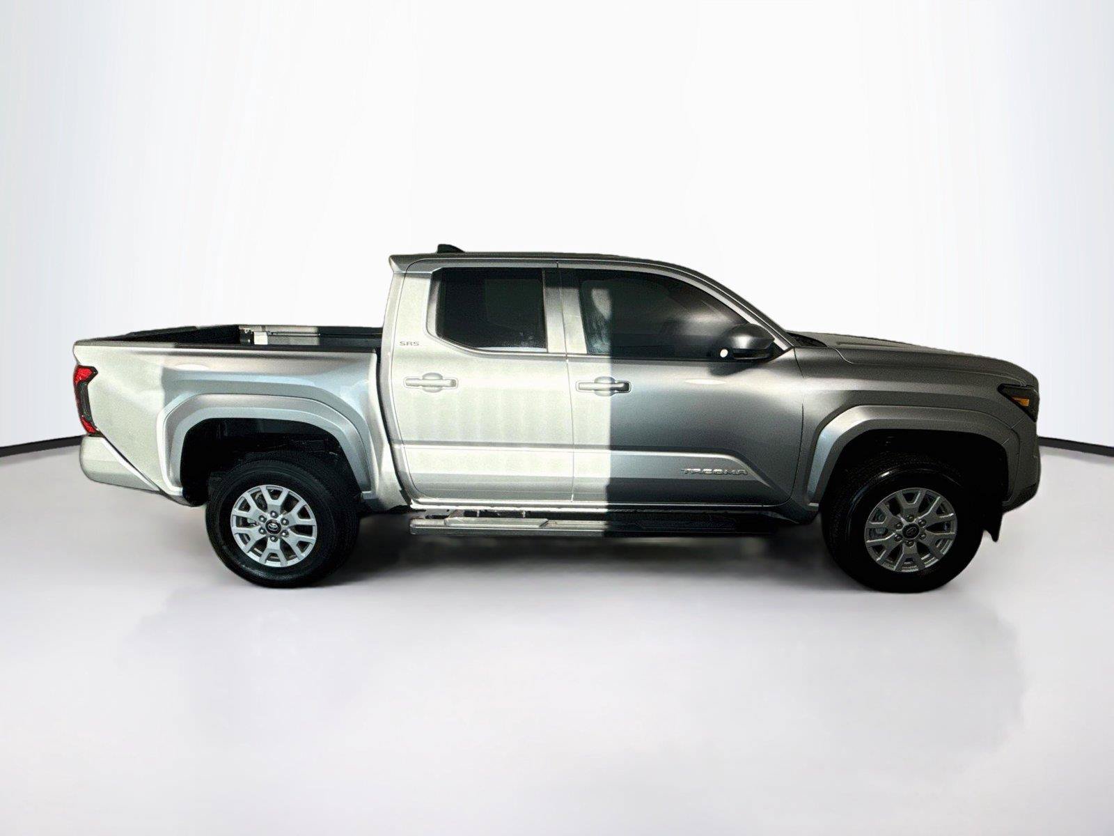 Used 2024 Toyota Tacoma SR5 RWD image 6