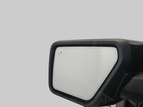 New 2025 Ford F150 Lariat w/ Equipment Group 501A Mid image 11