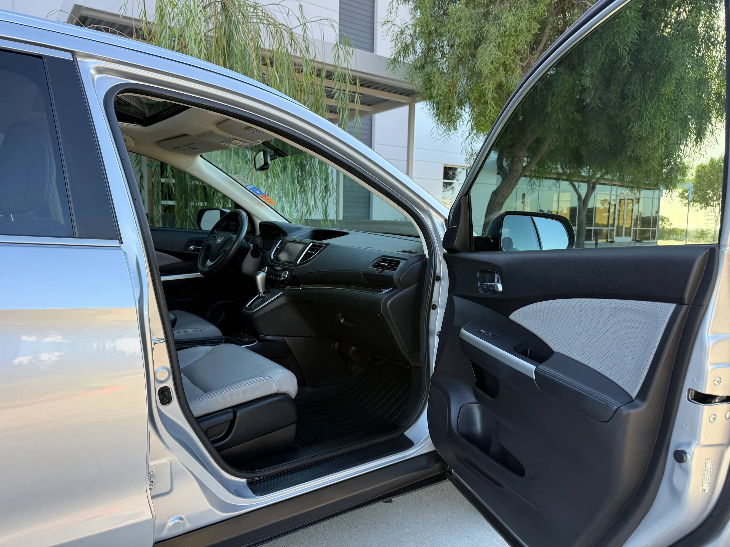 Used 2015 Honda CR-V EX-L image 13