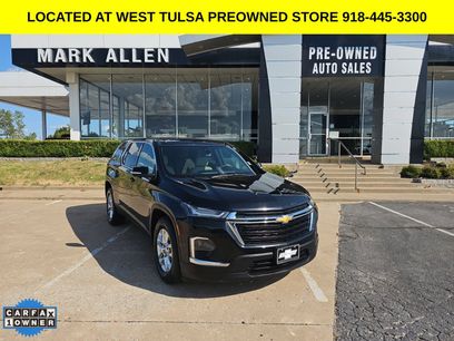 Used 2023 Chevrolet Traverse LS w/ Safety Package