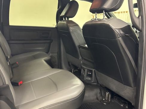 Used 2022 RAM 2500 Tradesman w/ Safety Group image 33