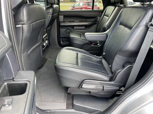 Certified 2020 Ford Expedition XLT w/ Equipment Group 202A image 13
